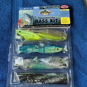 Renosky Bass Colorful Fish Lures Vintage